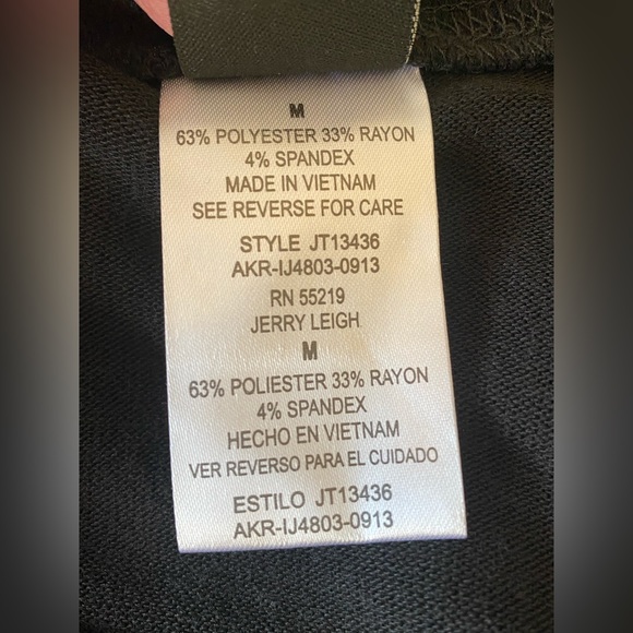 Women's Stranded Sweater Black Long Sleeve Lightweight Sequins Red Lips Sz Med - Picture 3 of 4